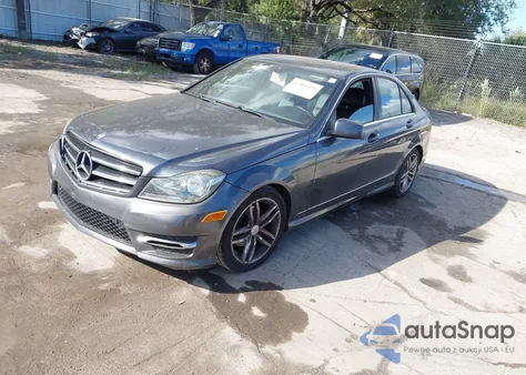 2014 Mercedes-Benz C 250 Sport from USA, damaged, VIN WDDGF4HB3ER314082